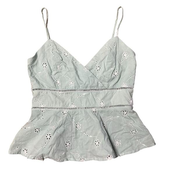 Mi Ami Sage Green Embroidered Eyelet Top Size Small - Picture 1 of 6